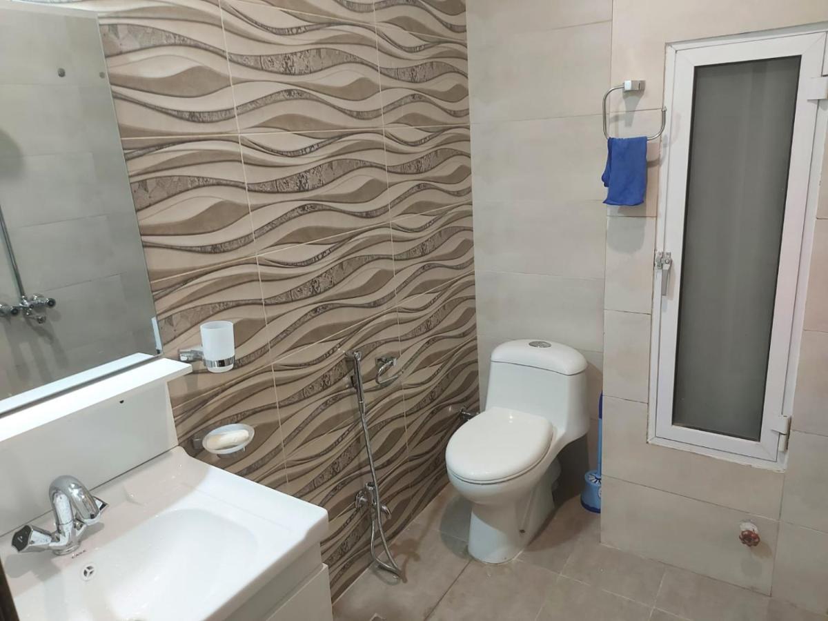 The River View Apartment 라왈핀디 외부 사진