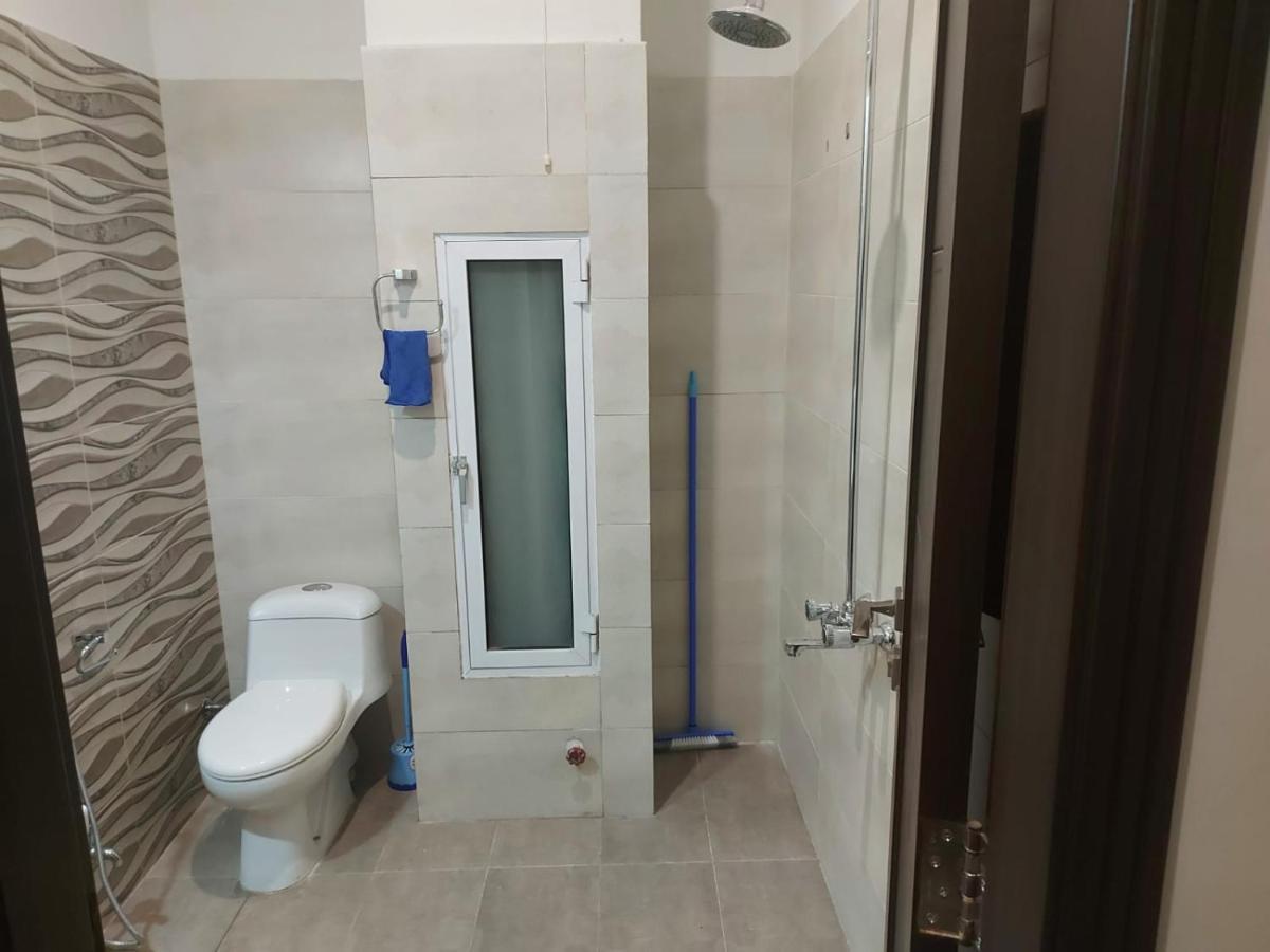 The River View Apartment 라왈핀디 외부 사진
